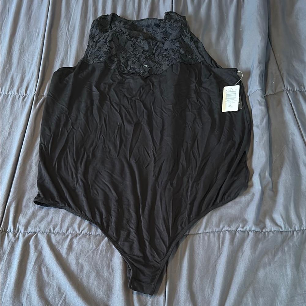 Torrid Super Soft Lace Sweetheart Neckline Bodysuit 2 2X Deep Black